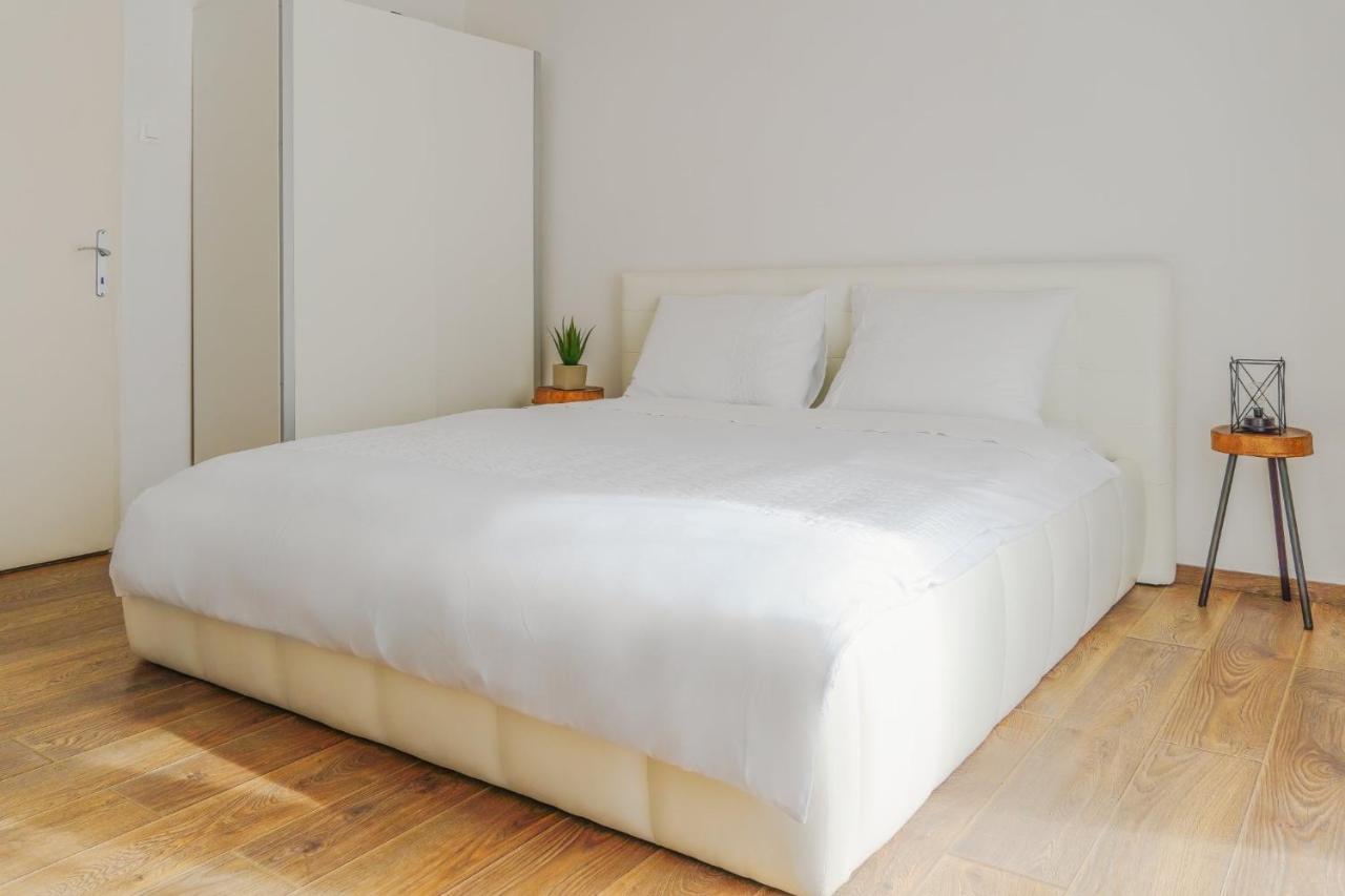Family Apartment Vitlic ماكارسكا المظهر الخارجي الصورة