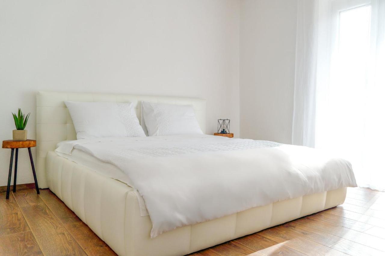 Family Apartment Vitlic ماكارسكا المظهر الخارجي الصورة
